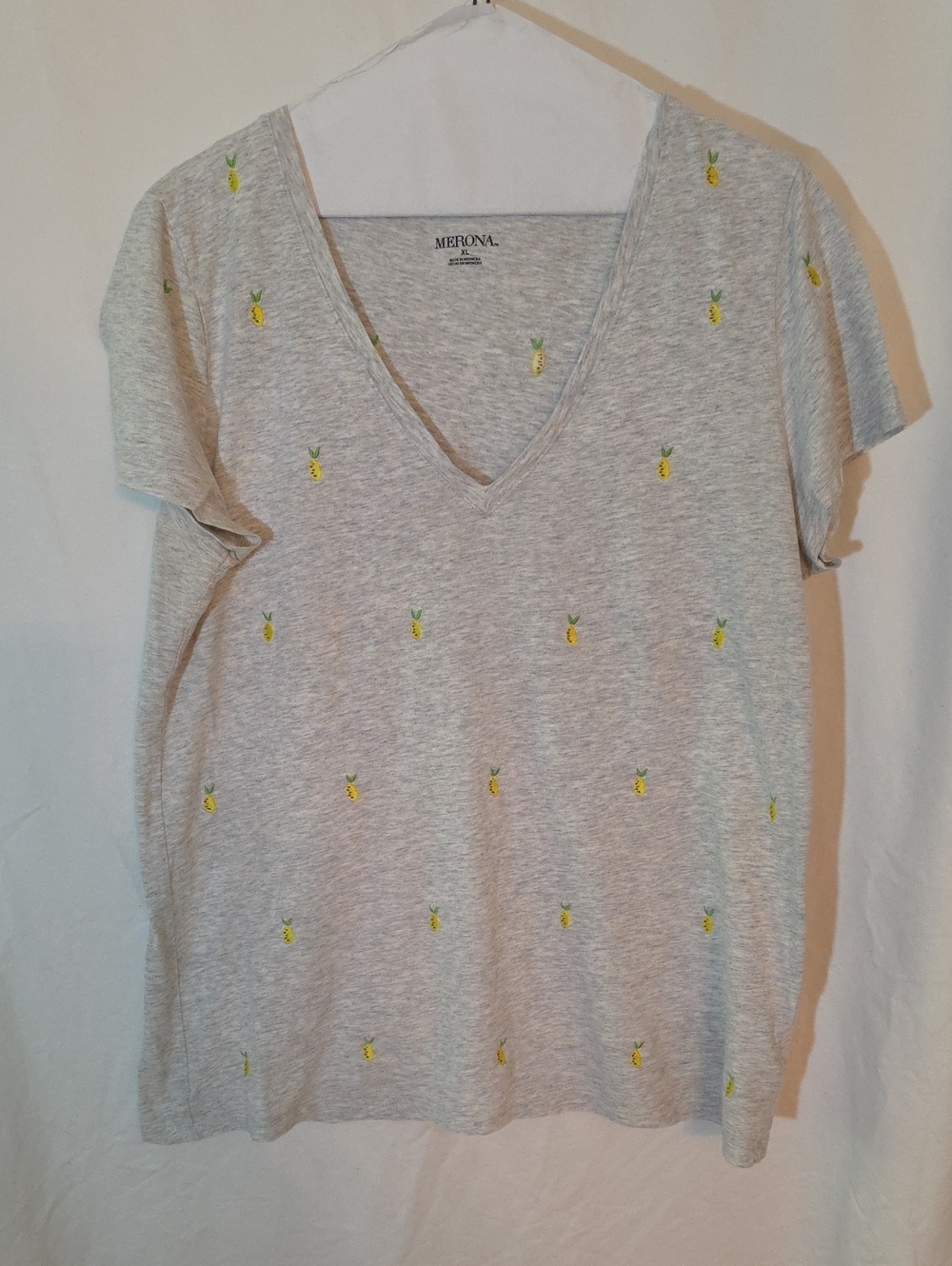 Merona Light Gray V-Neck Tee with Tiny Yellow Pineapple Embroidery